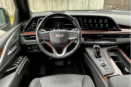 2022 Cadillac Escalade Premium Luxury