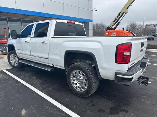 2019 GMC Sierra 2500 Denali
