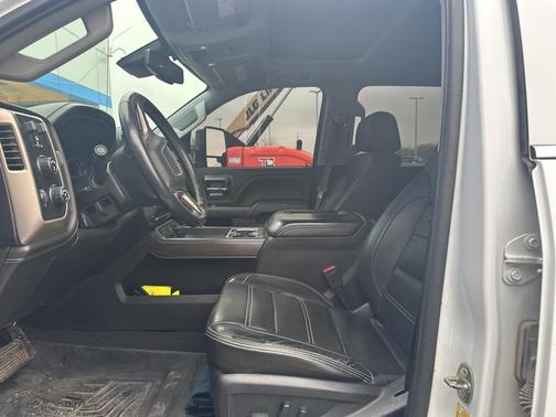 2019 GMC Sierra 2500 Denali