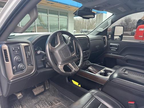 2019 GMC Sierra 2500 Denali