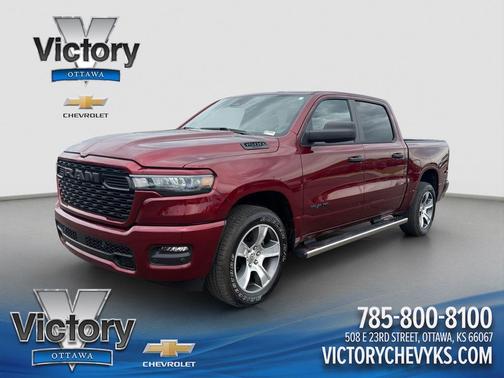 Delmonico Red Pearlcoat 2025 RAM 1500 Tradesman