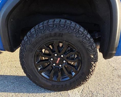 Dynamic Blue Metallic 2023 GMC Sierra 1500 AT4X