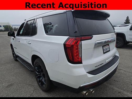 White Frost Tricoat 2023 GMC Yukon Denali