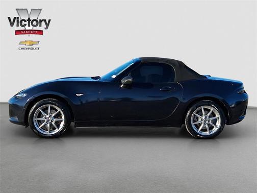 2016 Mazda MX-5 Miata Sport