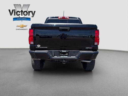 Black 2026 Chevrolet Colorado ZR2