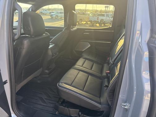 2024 GMC Sierra EV Denali Edition 1