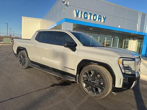 2024 GMC Sierra EV Denali Edition 1