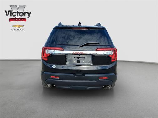 2023 GMC Acadia FWD SLT