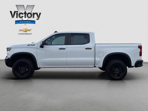Summit White 2026 Chevrolet Silverado 1500 ZR2