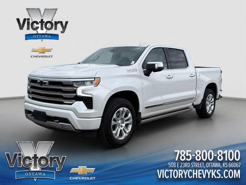 Iridescent Pearl Tricoat 2022 Chevrolet Silverado 1500 High Country