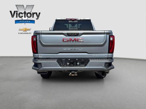 2024 GMC Sierra 2500 Denali