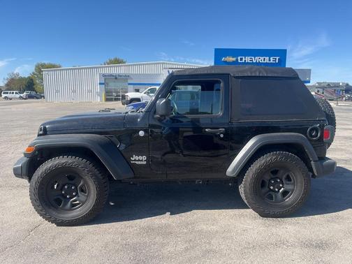 2021 Jeep Wrangler Sport