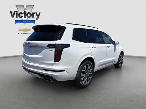 Crystal White Tricoat 2022 Cadillac XT6 Sport AWD
