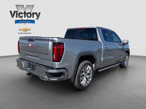Sterling Metallic 2024 GMC Sierra 1500 Denali