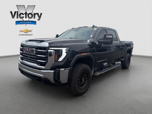 Onyx Black 2024 GMC Sierra 2500 SLE