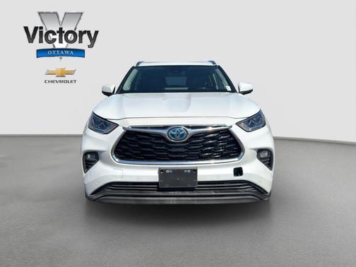 Wind Chill Pearl 2023 Toyota Highlander Hybrid Limited