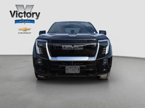 Onyx Black 2025 GMC Sierra EV Max Range Denali