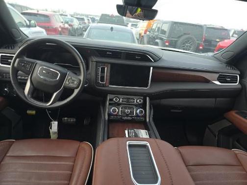 Sterling Metallic 2023 GMC Yukon Denali Ultimate