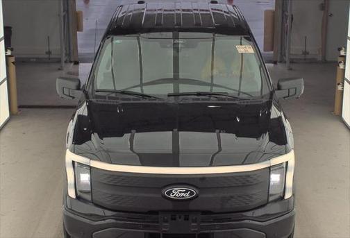 2024 Ford F-150 Lightning Flash