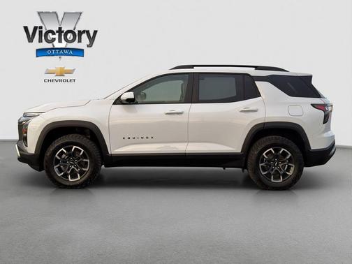 Polar White Tricoat 2026 Chevrolet Equinox AWD ACTIV