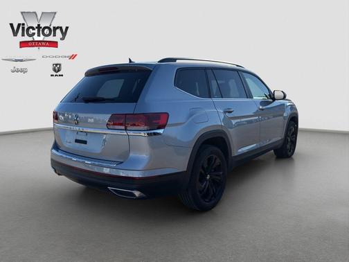 2022 Volkswagen Atlas 2.0T SE w/Technology