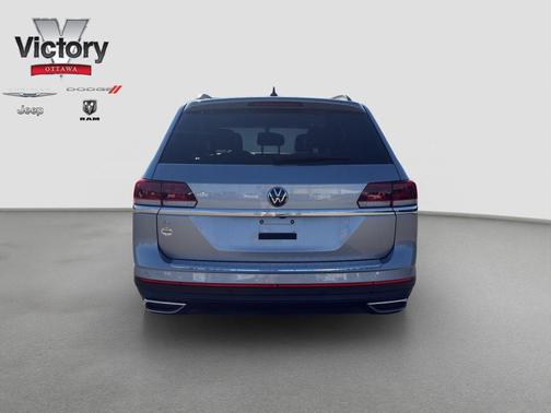 2022 Volkswagen Atlas 2.0T SE w/Technology