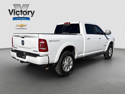 2022 RAM 2500 Laramie Crew Cab 4x4 6'4' Box