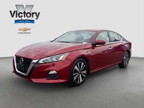 Scarlet Ember Tintcoat 2021 Nissan Altima 2.5 SV