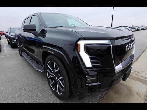 2025 GMC Sierra EV Max Range Denali