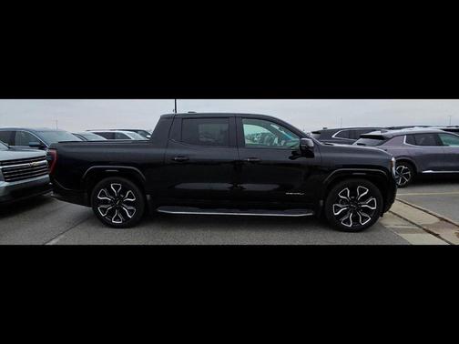 2025 GMC Sierra EV Max Range Denali