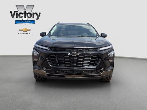 Mosaic Black Metallic 2026 Chevrolet Trax FWD ACTIV