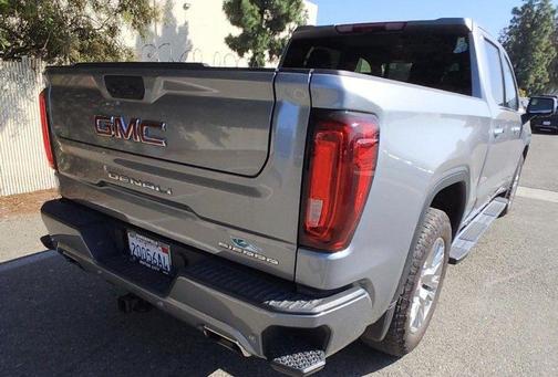 Sterling Metallic 2024 GMC Sierra 1500 Denali