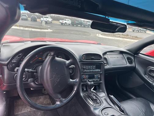 2000 Chevrolet Corvette Base