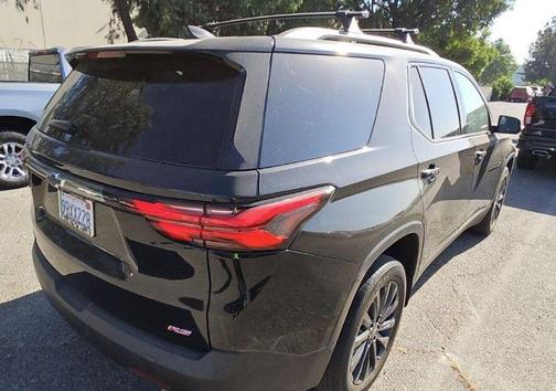 Mosaic Black Metallic 2022 Chevrolet Traverse RS