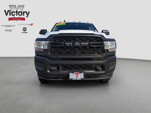 2020 RAM 2500 Tradesman Crew Cab 4X4 6'4' Box