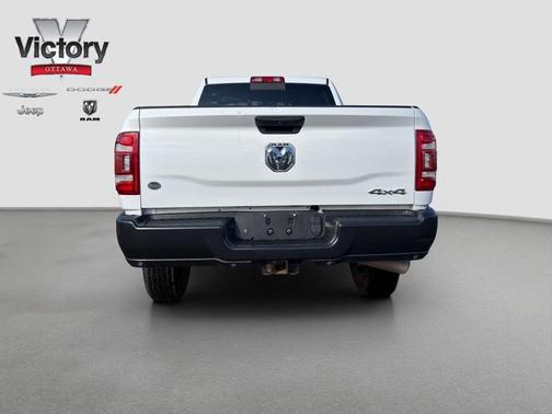 2020 RAM 2500 Tradesman Crew Cab 4X4 6'4' Box