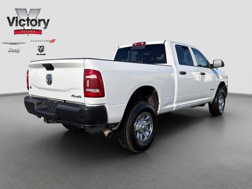 2020 RAM 2500 Tradesman Crew Cab 4X4 6'4' Box