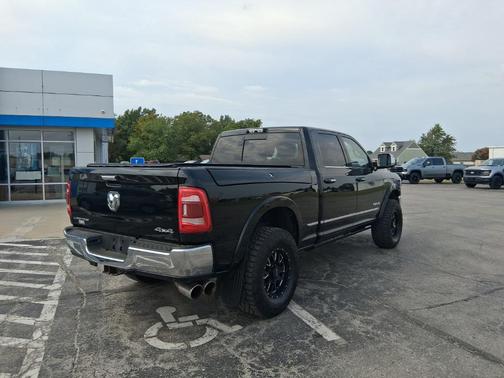 2019 RAM 2500 Limited Crew Cab 4x4 6'4' Box