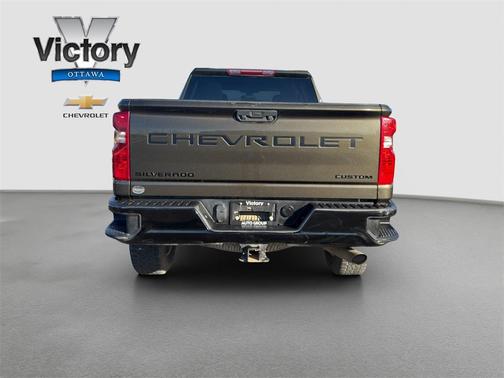 2023 Chevrolet Silverado 2500 Custom