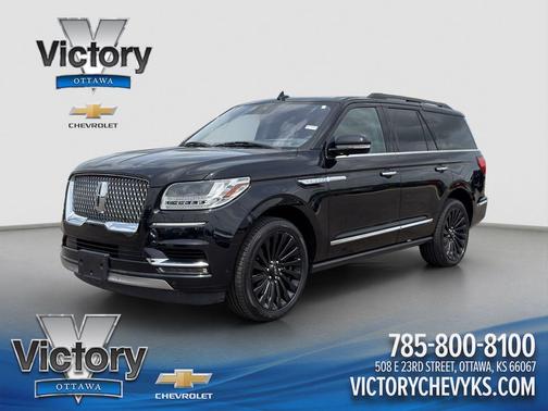 Infinite Black Metallic 2019 Lincoln Navigator Reserve
