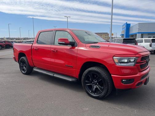 Flame Red Clearcoat 2022 RAM 1500 Sport