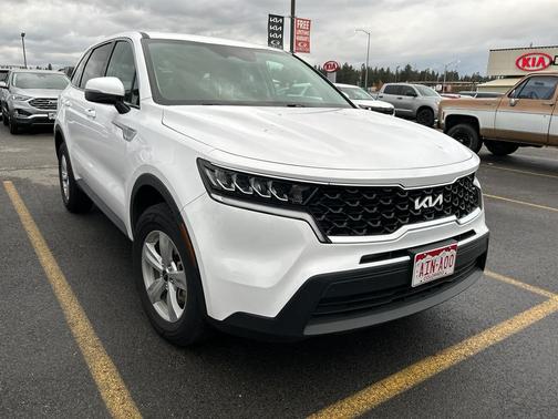 2023 Kia Sorento LX