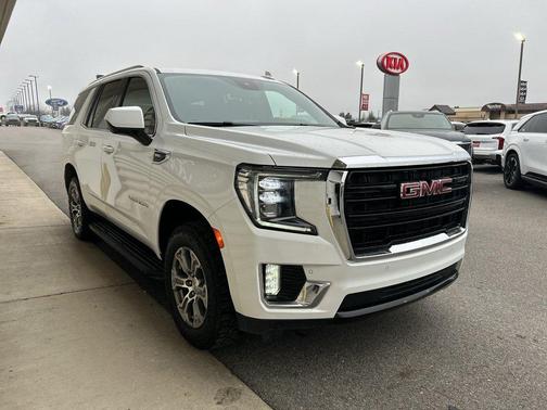 2024 GMC Yukon SLE