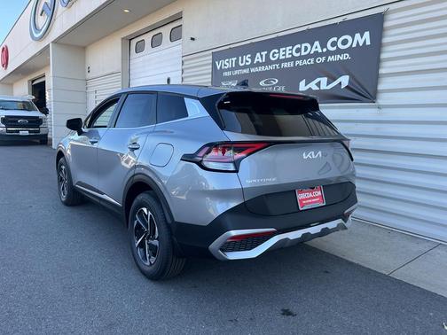 2025 Kia Sportage Hybrid LX