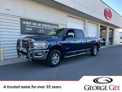 2022 RAM 2500 Laramie Crew Cab 4x4 8' Box