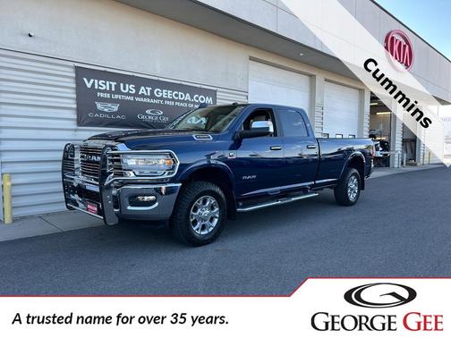 2022 RAM 2500 Laramie Crew Cab 4x4 8' Box