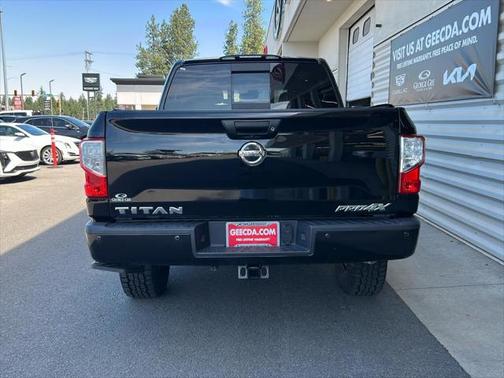 2017 Nissan Titan PRO-4X