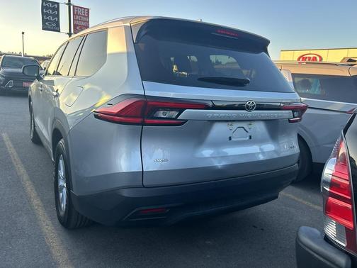 2025 Toyota Grand Highlander XLE