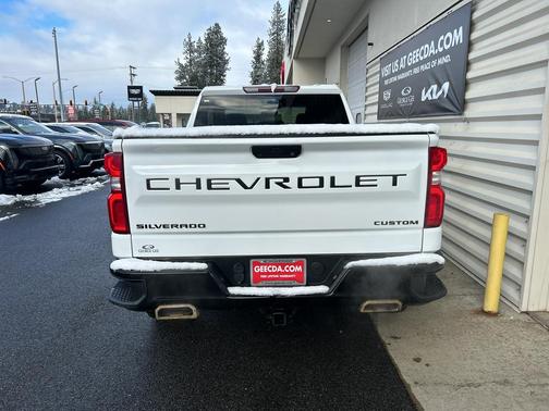 2021 Chevrolet Silverado 1500 Custom Trail Boss