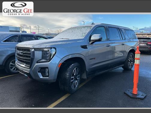 2023 GMC Yukon XL 4WD AT4